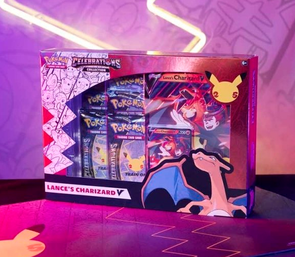 Pokemon Celebrations - Lance's Charizard V Collection